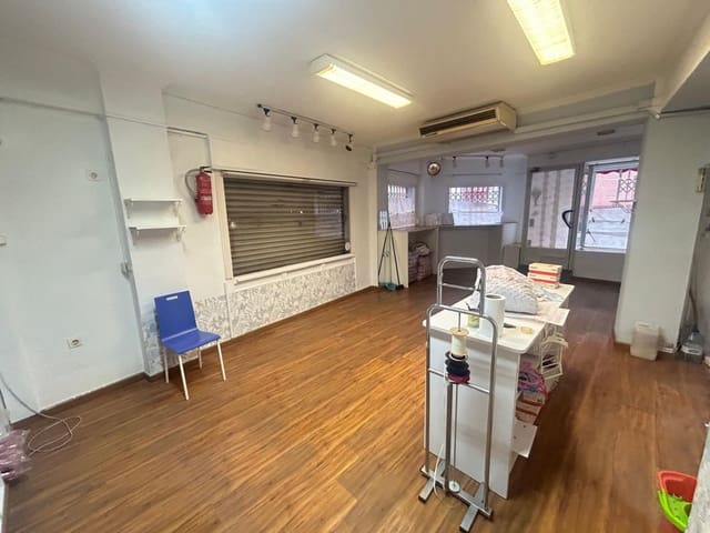 1 slaapkamer Commercieel te koop in Crevillente / Crevillent - € 65.000 (Ref: 9777831)