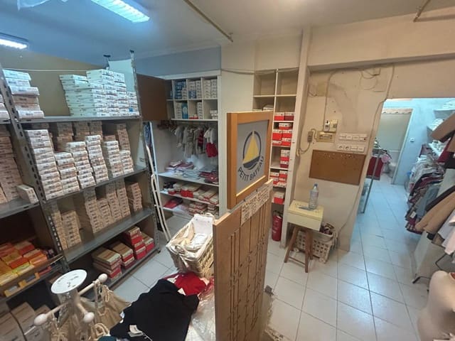 1 slaapkamer Commercieel te koop in Crevillente / Crevillent - € 65.000 (Ref: 9777831)