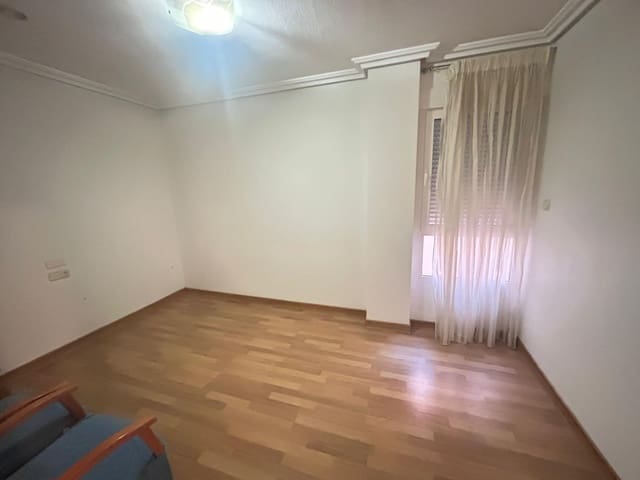 4 camera da letto Appartamento in vendita in Crevillente / Crevillent - 185.000 € (Rif: 9780302)