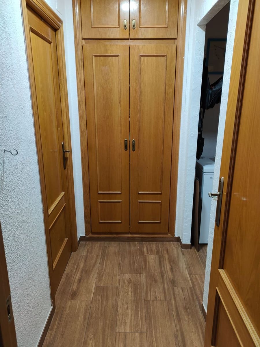 3 bedroom Flat for sale in Crevillente / Crevillent - € 130,000 (Ref: 9785992)