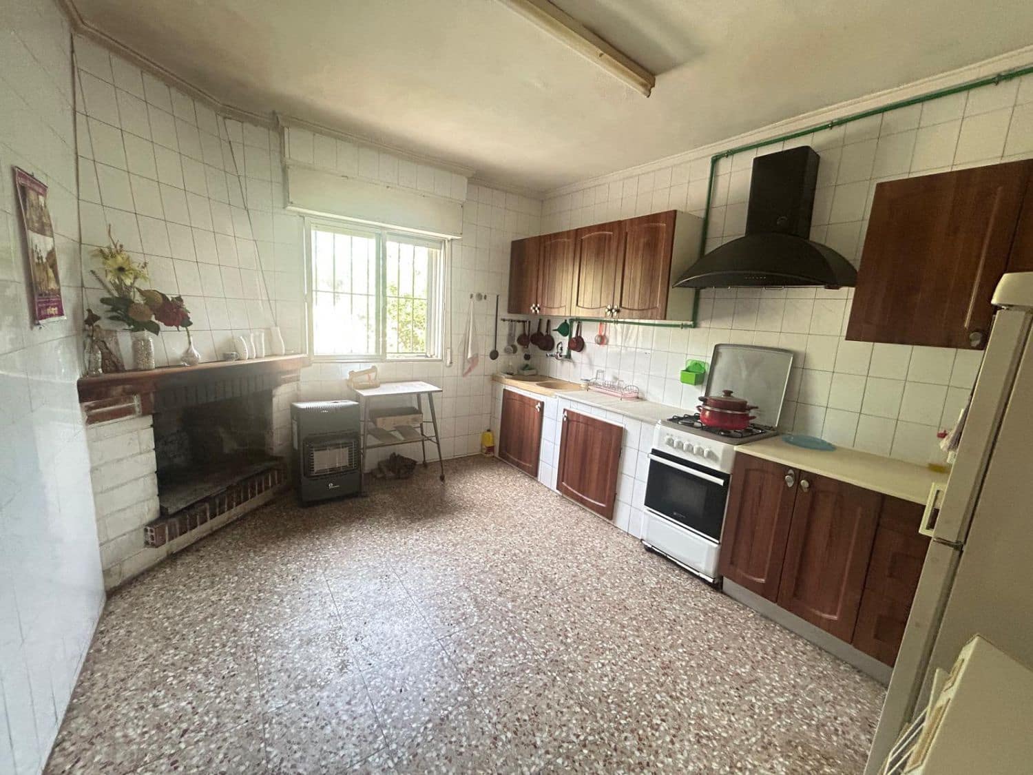 5 makuuhuone Maalaistalo myytävänä paikassa Crevillente / Crevillent mukana 
autotalli - 195 000 € (Ref: 9788243)