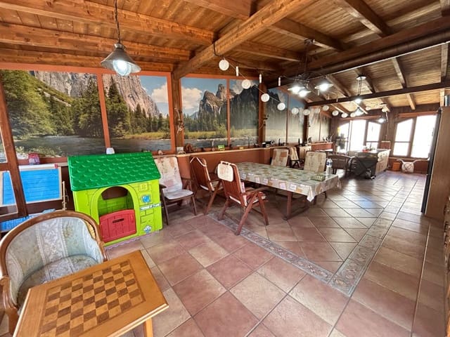 4 quarto Casa em Banda para venda em Crevillente / Crevillent com garagem - 490 000 € (Ref: 9790839)