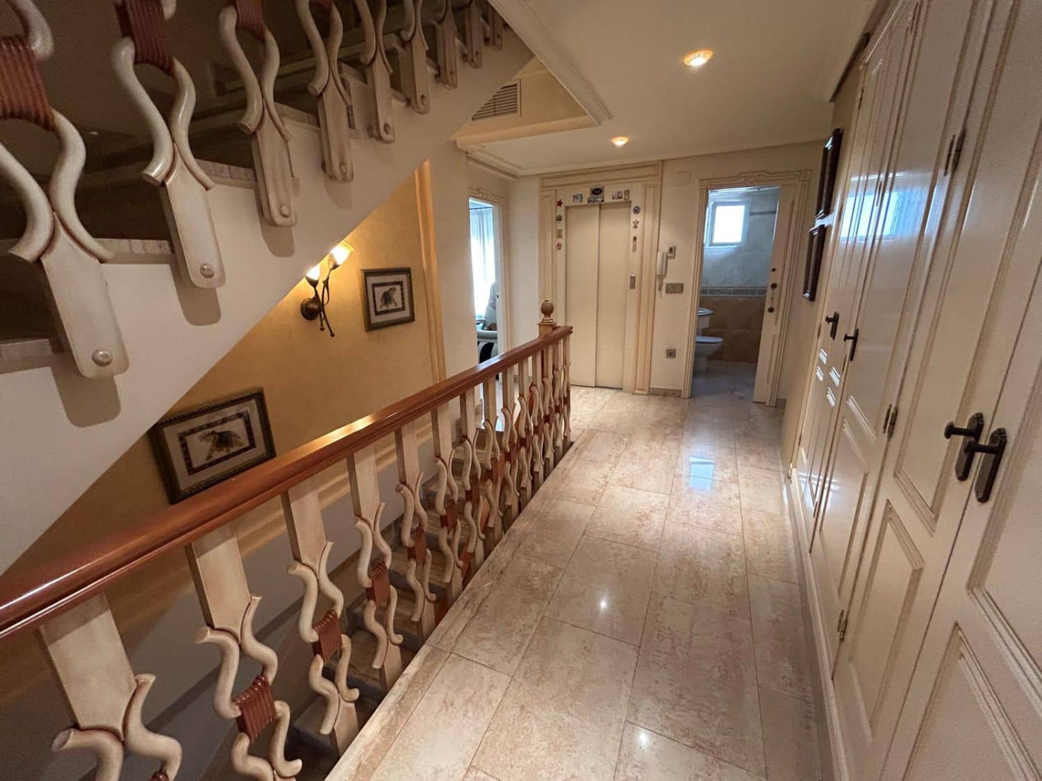 4 soveværelse Byhus til salg i Crevillente / Crevillent med garage - € 490.000 (Ref: 9790839)