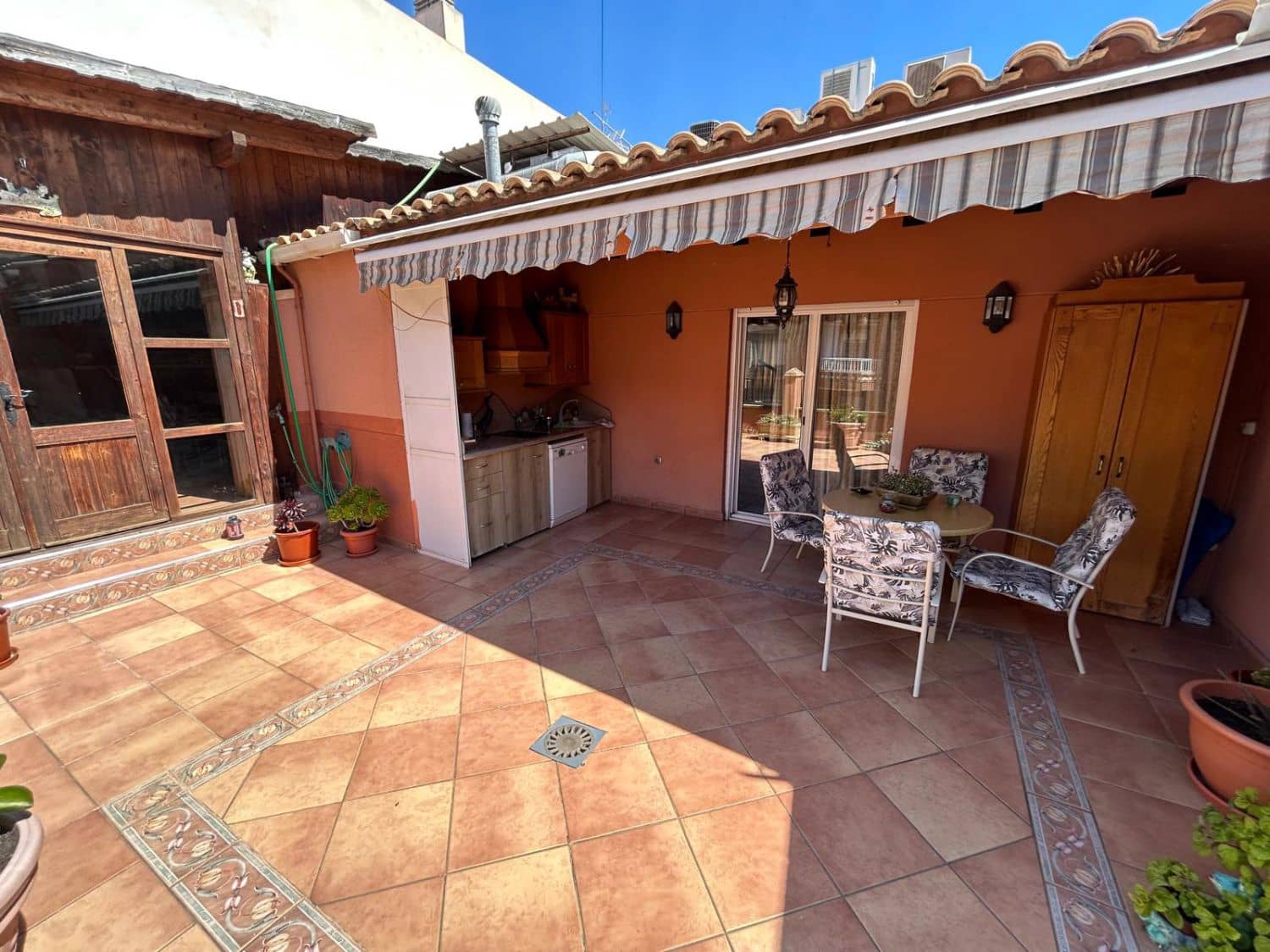 4 soveværelse Byhus til salg i Crevillente / Crevillent med garage - € 490.000 (Ref: 9790839)