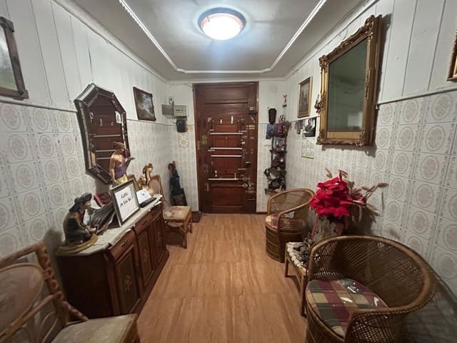 5 Zimmer Haus zu verkaufen in Crevillente / Crevillent - 56.000 € (Ref: 9807835)