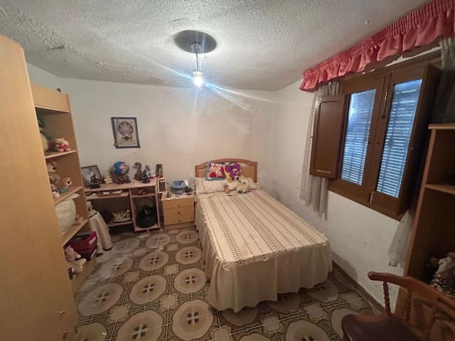 5 Zimmer Haus zu verkaufen in Crevillente / Crevillent - 56.000 € (Ref: 9807835)