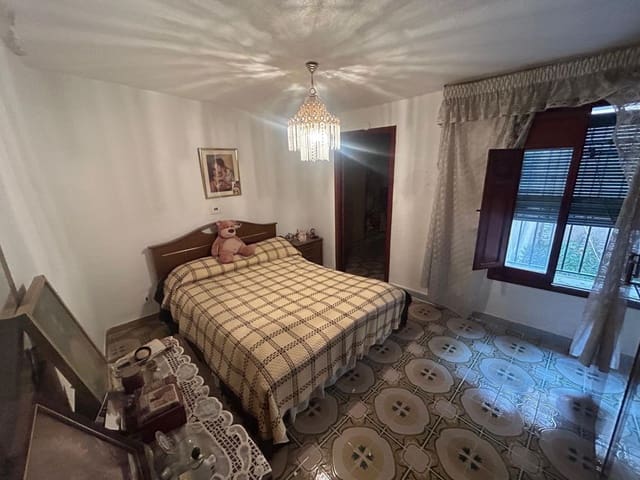 5 Zimmer Haus zu verkaufen in Crevillente / Crevillent - 56.000 € (Ref: 9807835)