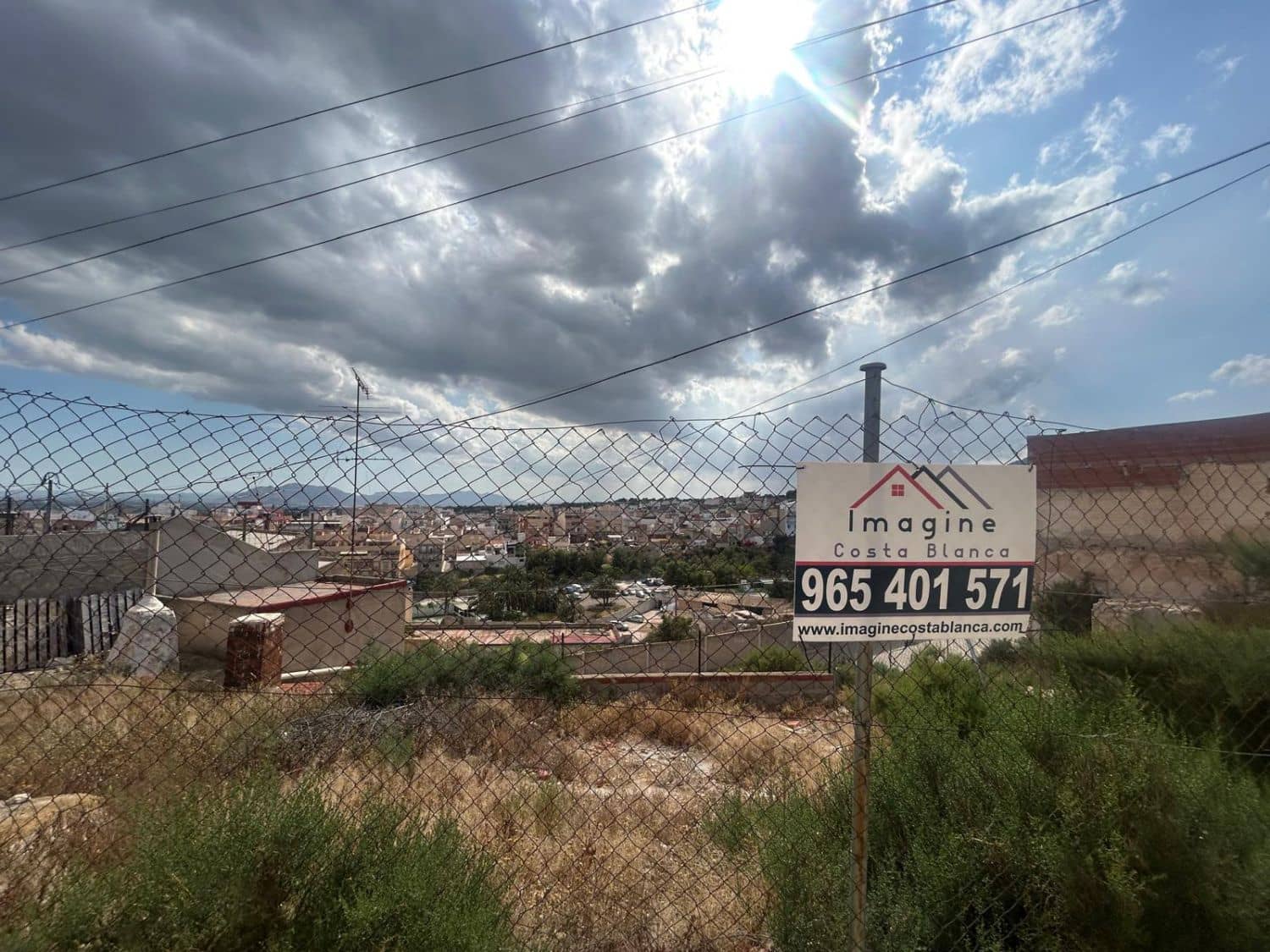 Landgrundstück zu verkaufen in Crevillente / Crevillent - 25.000 € (Ref: 9817845)