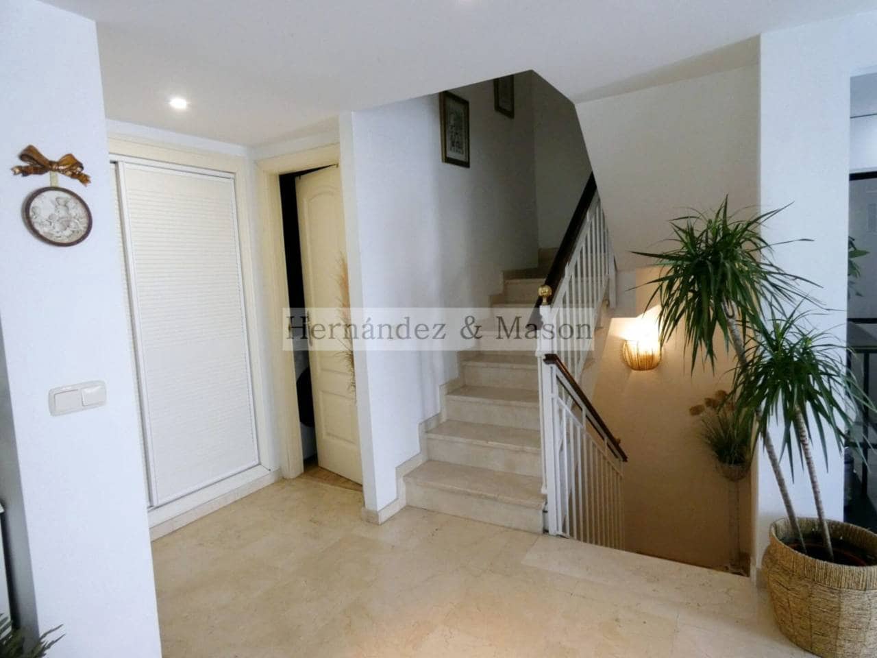 4 camera da letto Villetta Bifamiliare in vendita in Benalmadena con garage - 695.000 € (Rif: 10048627)