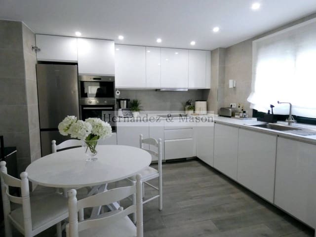 4 camera da letto Villetta Bifamiliare in vendita in Benalmádena con garage - 695.000 € (Rif: 10048627)