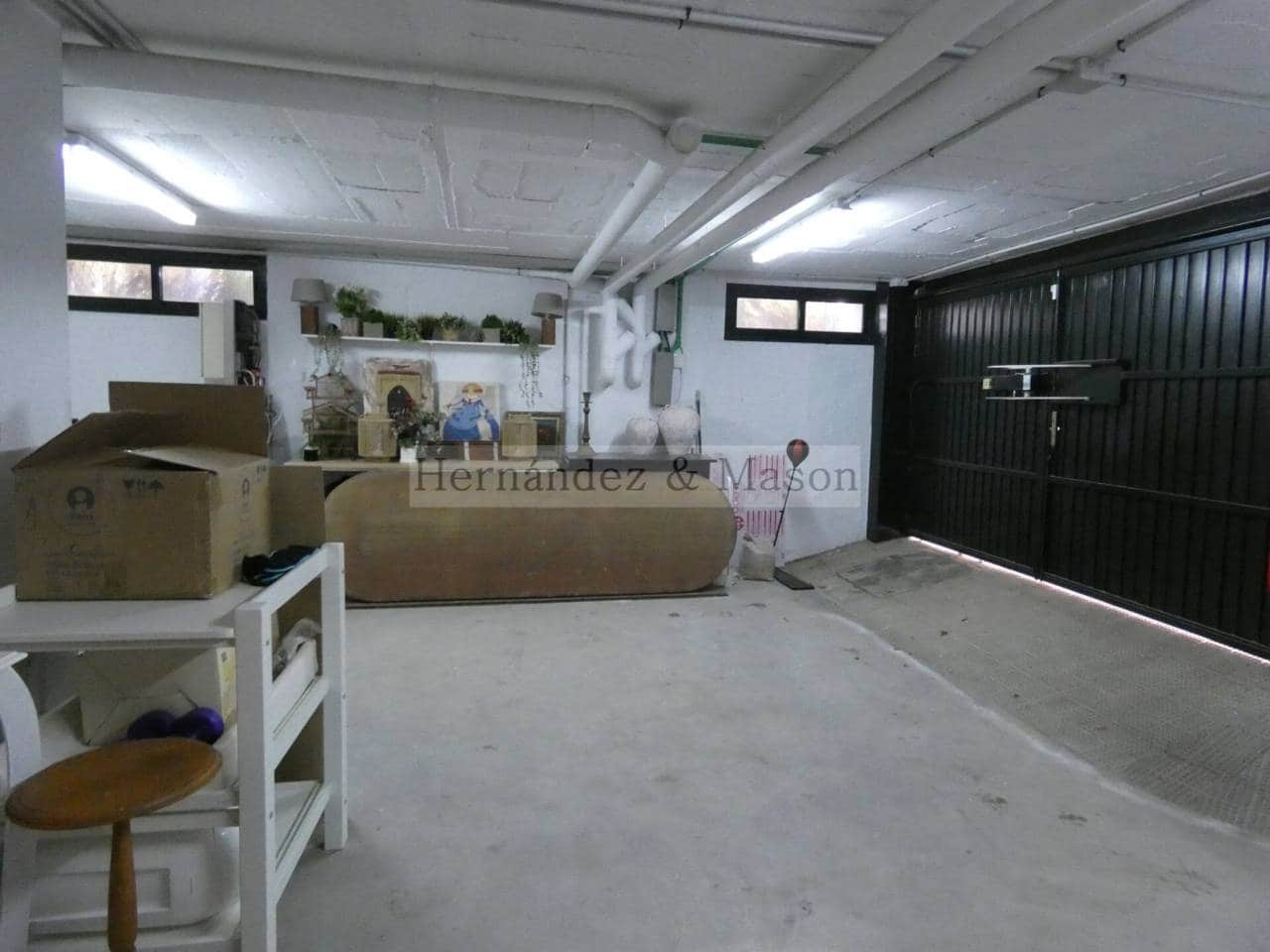 4 camera da letto Villetta Bifamiliare in vendita in Benalmadena con garage - 695.000 € (Rif: 10048627)