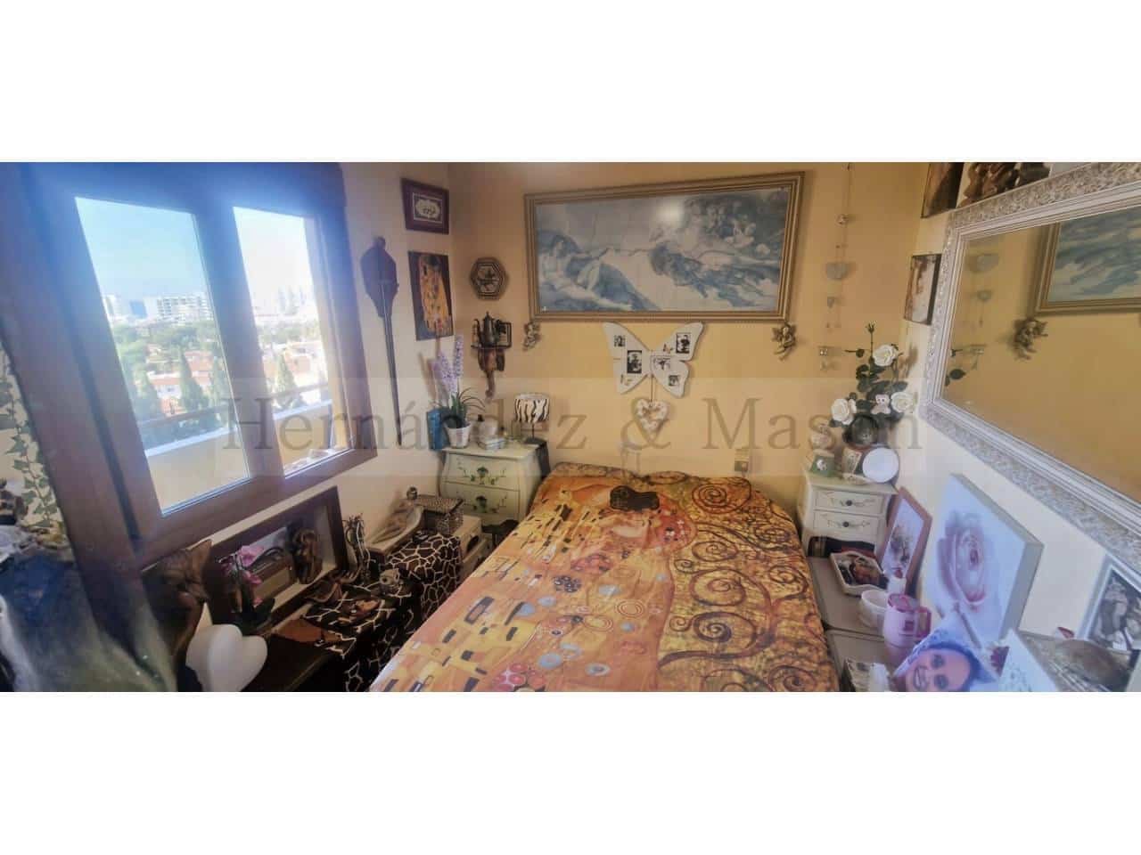 2 bedroom Flat for sale in Torremolinos with pool - € 380,000 (Ref: 10063676)