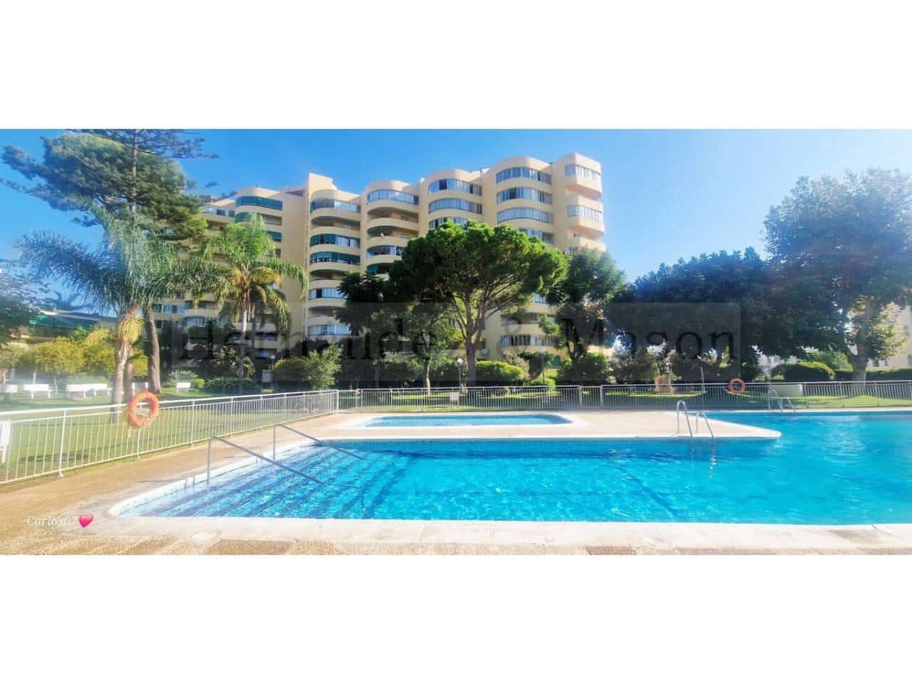 2 bedroom Flat for sale in Torremolinos with pool - € 380,000 (Ref: 10063676)