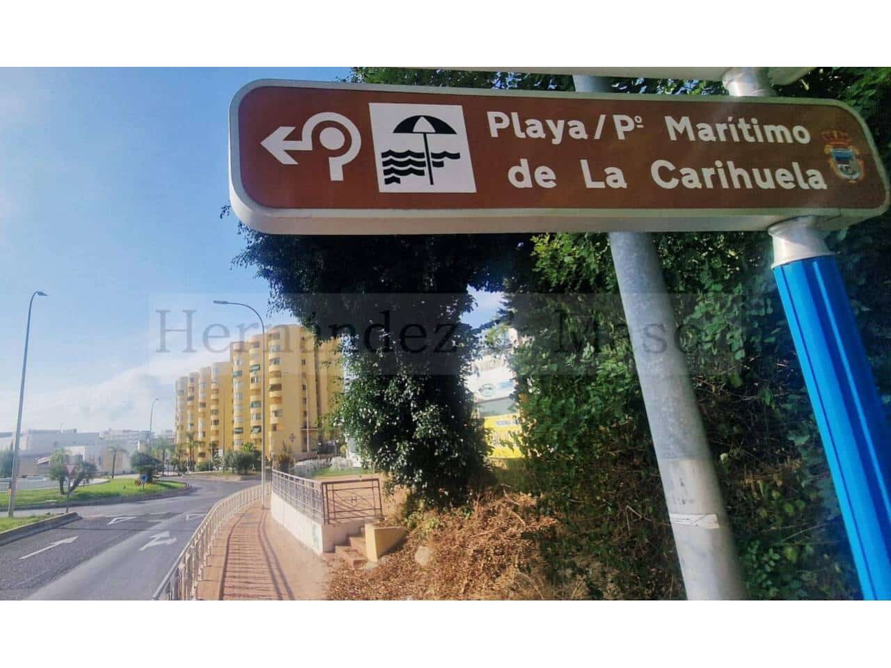 2 bedroom Flat for sale in Torremolinos with pool - € 380,000 (Ref: 10063676)