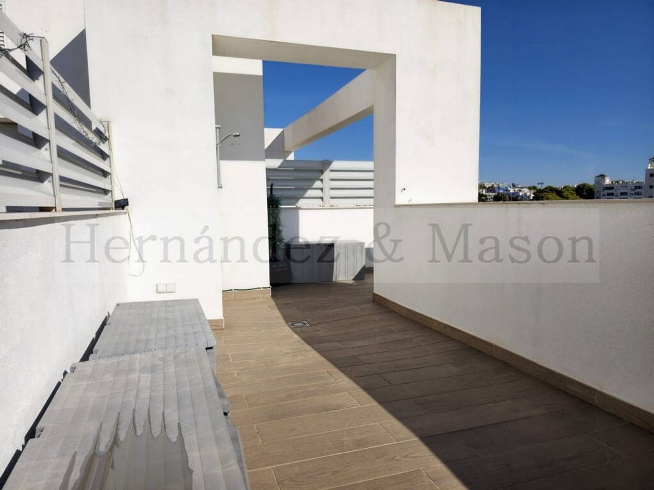 2 sypialnia Penthouse na sprzedaż w Torremolinos z basenem garażem - 560 000 € (Ref: 10101153)