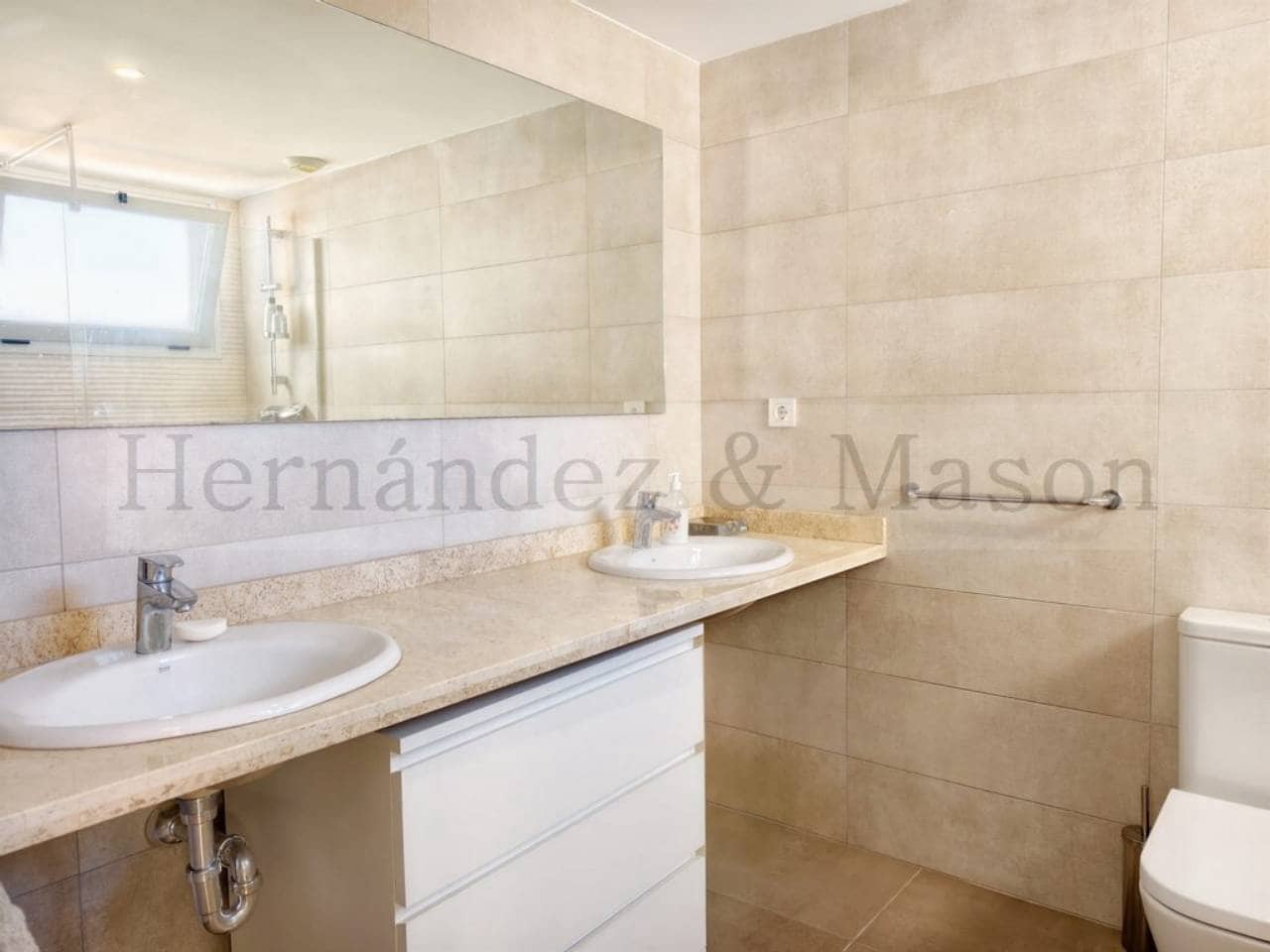2 sypialnia Penthouse na sprzedaż w Torremolinos z basenem garażem - 560 000 € (Ref: 10101153)