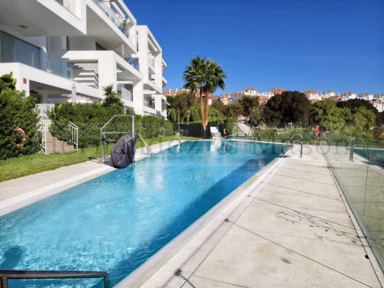 2 sypialnia Penthouse na sprzedaż w Torremolinos z basenem garażem - 560 000 € (Ref: 10101153)