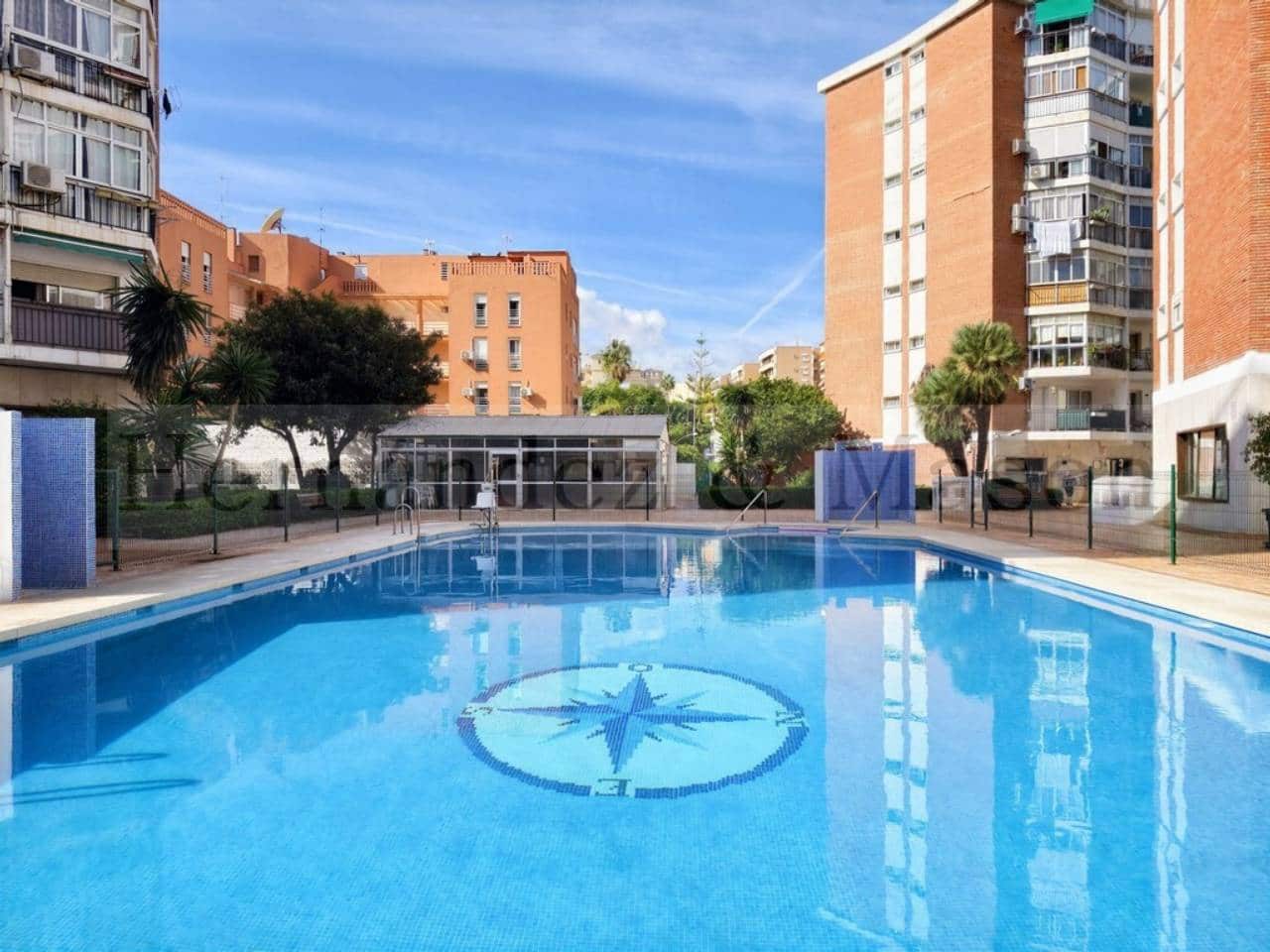 1 soverom Leilighet til salgs i Torremolinos med svømmebasseng garasje - € 219 500 (Ref: 10141586)