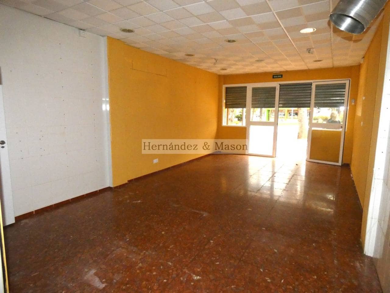 Erhverv til salg i Torremolinos - € 168.000 (Ref: 3869753)