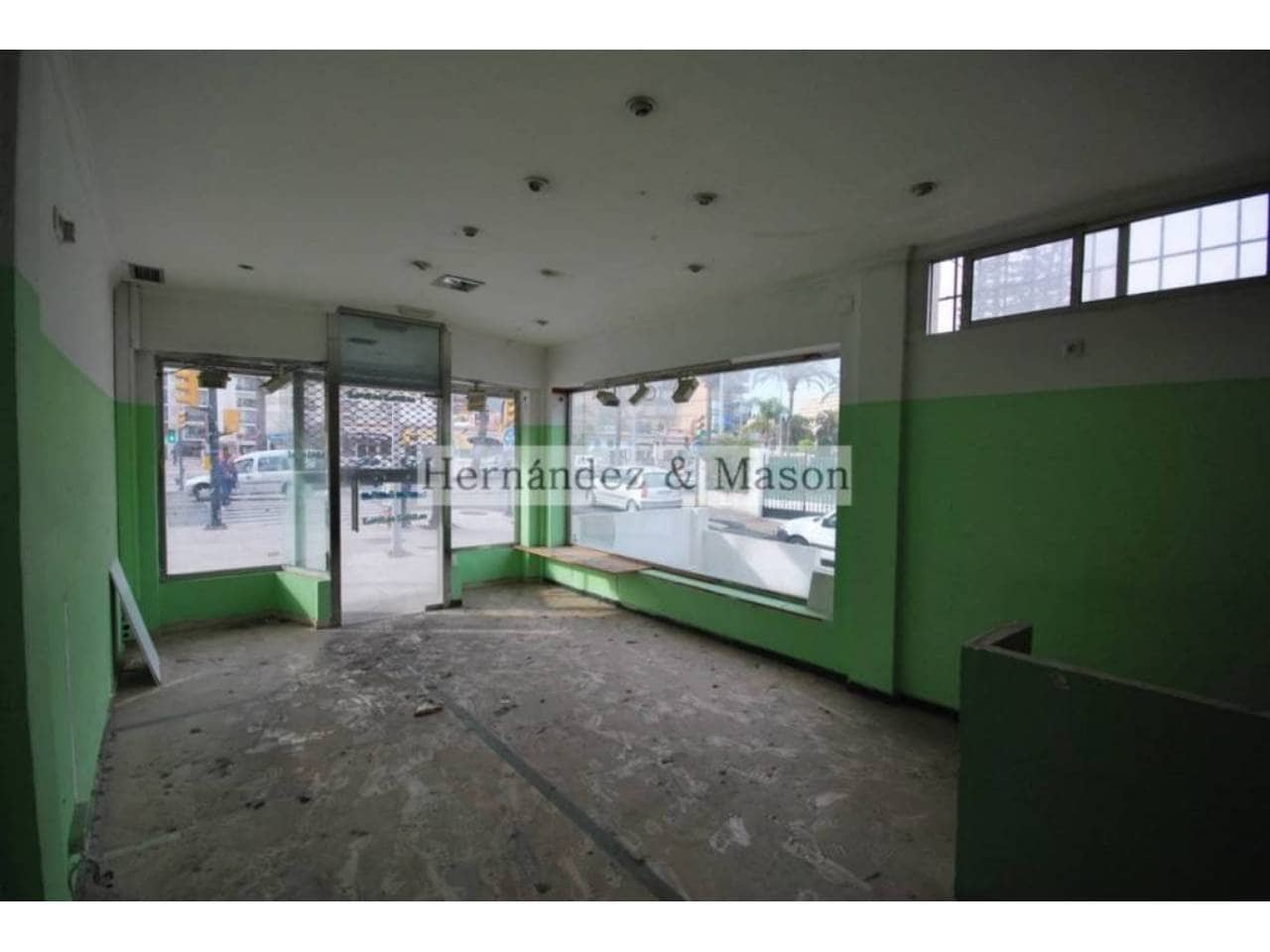 Kommersiell till salu i Benalmadena - 215 000 € (Ref: 3869770)