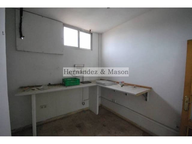 Kommersiell til salgs i Benalmádena - € 215 000 (Ref: 3869770)