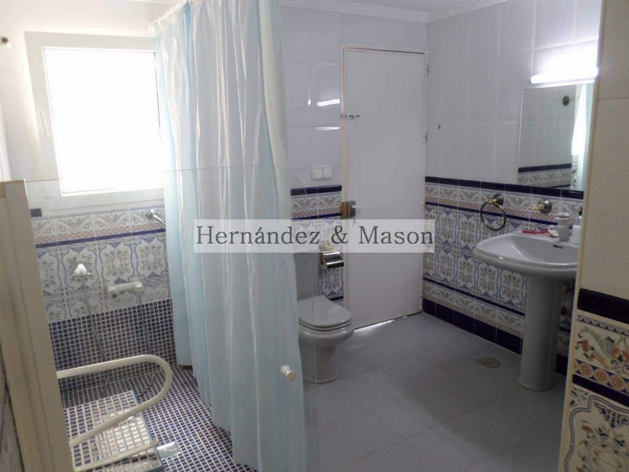 4 bedroom Villa for sale in Benalmadena with pool garage - € 1,150,000 (Ref: 3869817)