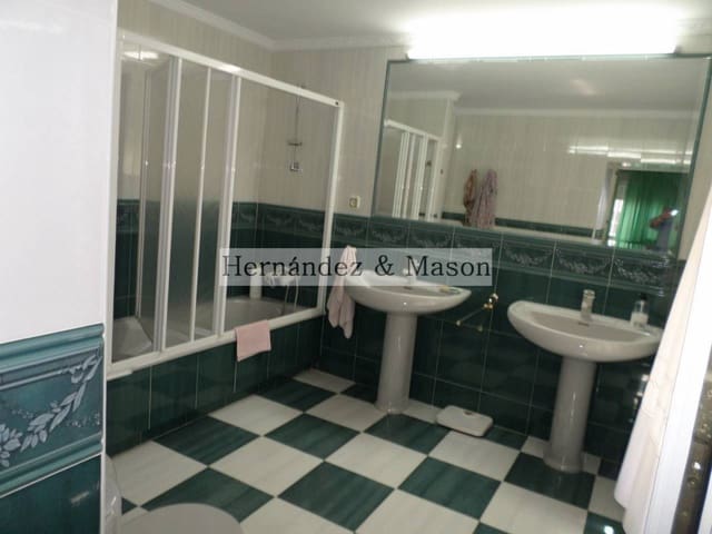 4 sypialnia Willa na sprzedaż w Puerto Marina, Benalmádena z basenem garażem - 1 150 000 € (Ref: 3869817)