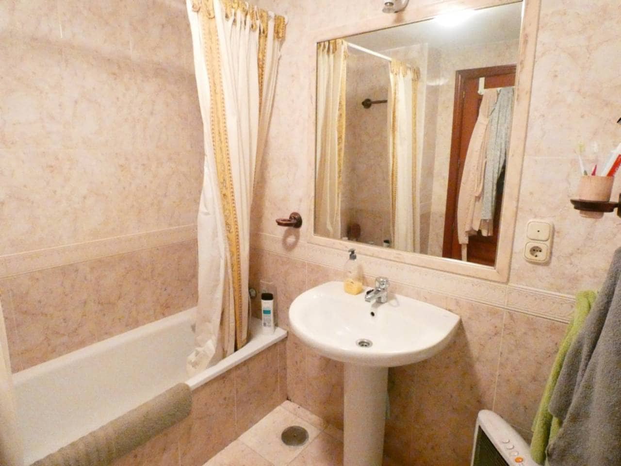 2 bedroom Flat for sale in Torremolinos with garage - € 479,000 (Ref: 6228524)