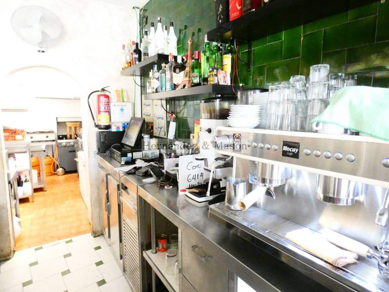 Restaurant/Bar til salgs i Torremolinos - € 250 000 (Ref: 6414582)