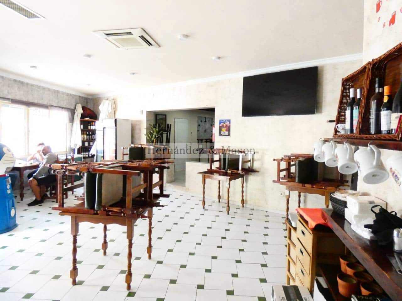 Restaurant/Bar til salgs i Torremolinos - € 250 000 (Ref: 6414582)