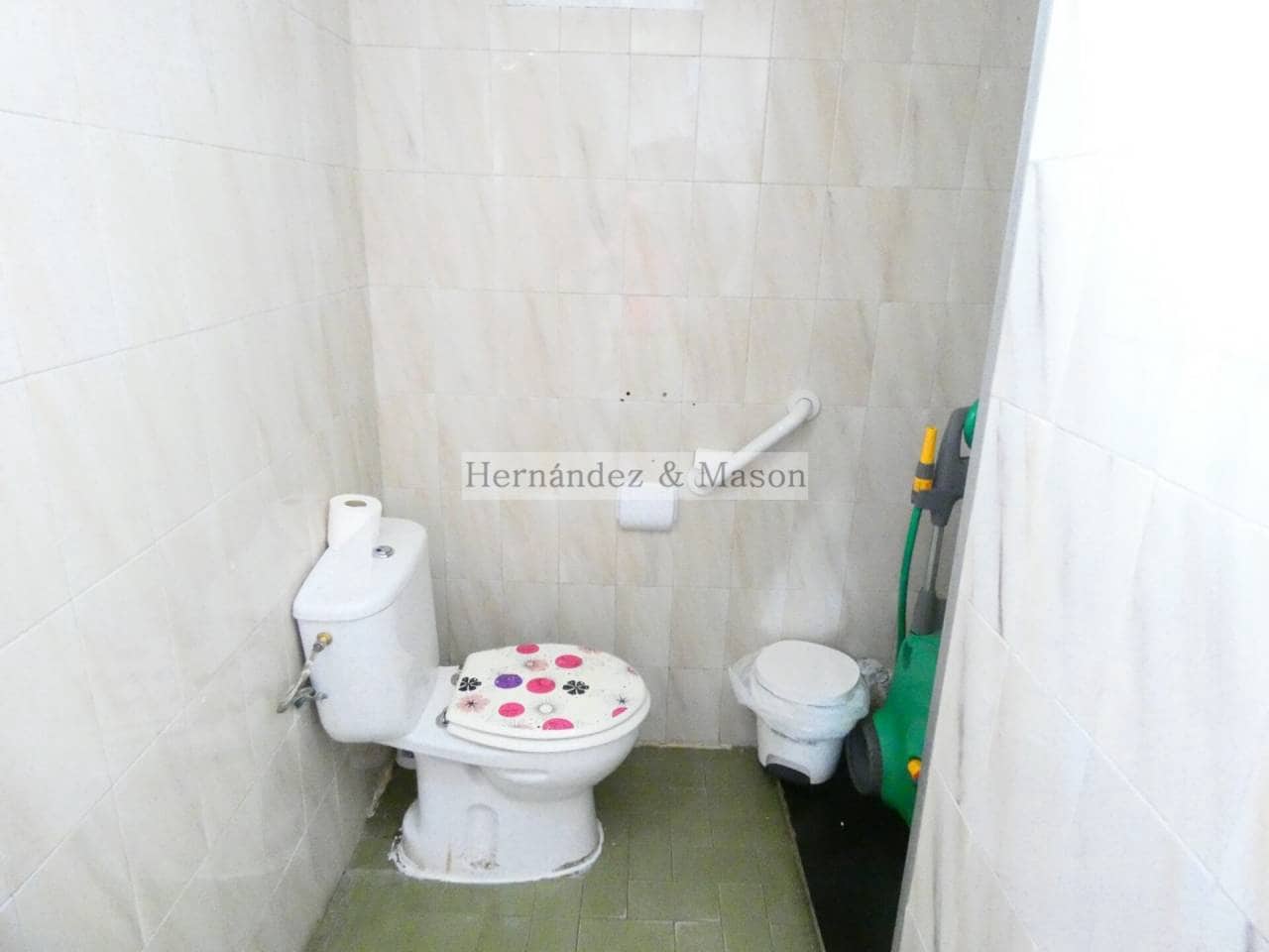 Restaurant/Bar til salgs i Torremolinos - € 250 000 (Ref: 6414582)