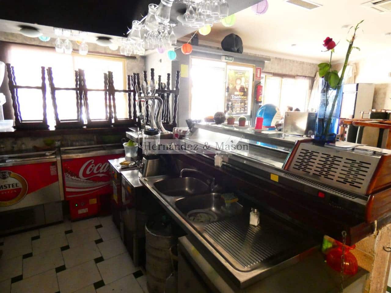 Restaurant/Bar til salgs i Torremolinos - € 250 000 (Ref: 6414582)