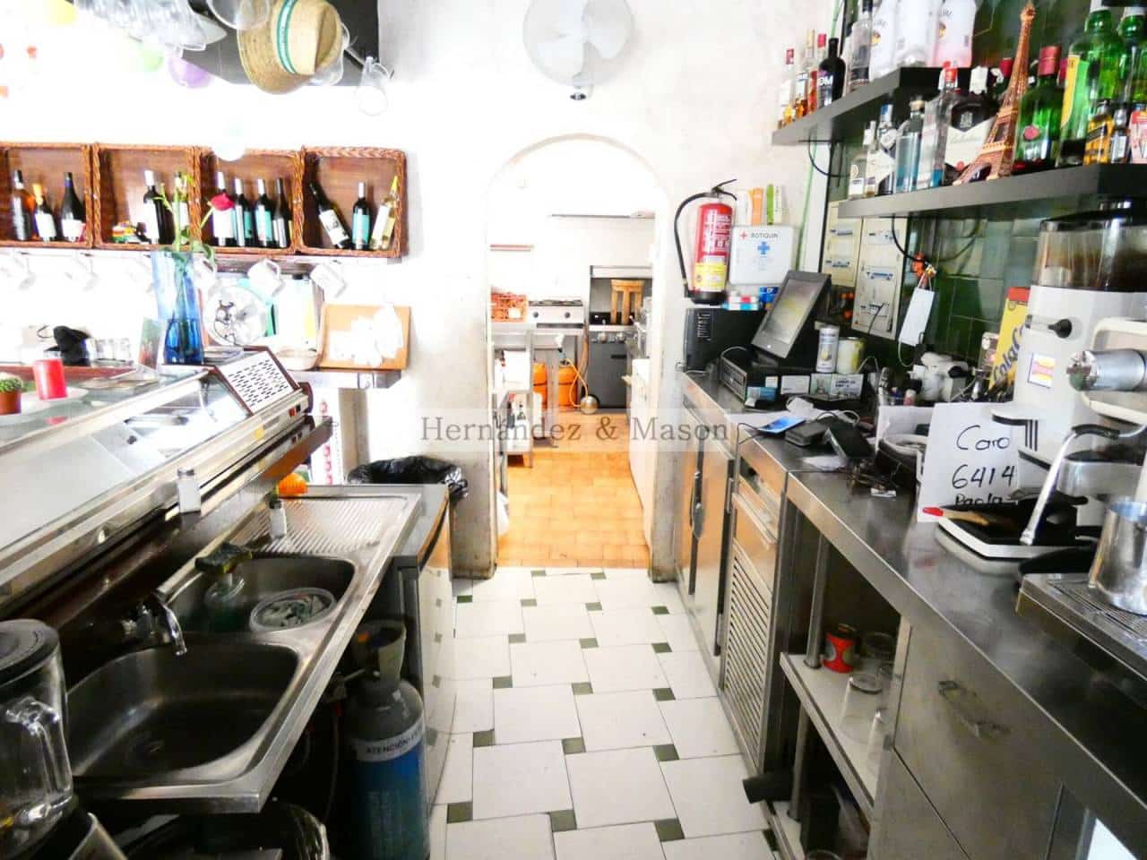 Restaurant/Bar til salgs i Torremolinos - € 250 000 (Ref: 6414582)