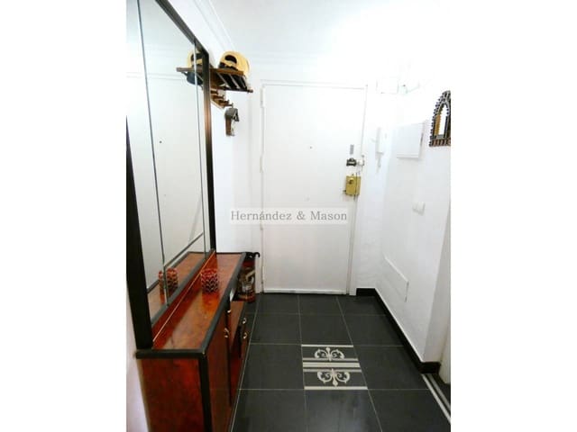 2 makuuhuone Asunto myytävänä paikassa Torremolinos mukana uima-altaan - 330 000 € (Ref: 6792171)