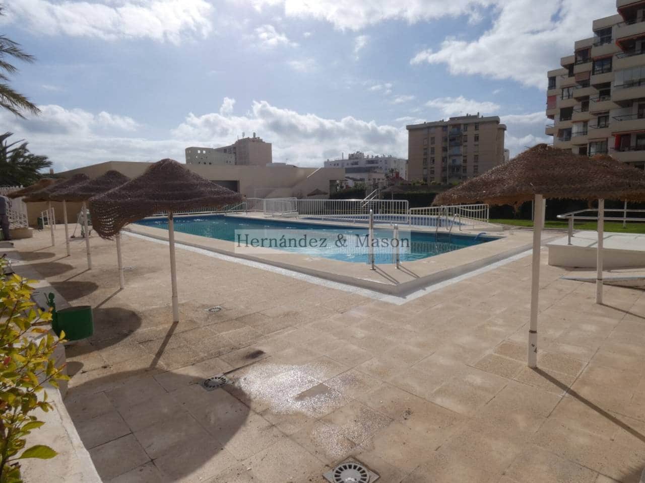 2 bedroom Flat for sale in Torremolinos with pool - € 330,000 (Ref: 6792171)