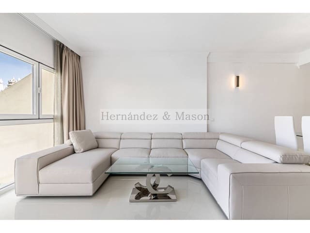 Ático de 3 habitaciones en Puerto Marina, Benalmádena en venta con piscina garaje - 1.300.000 € (Ref: 7879833)