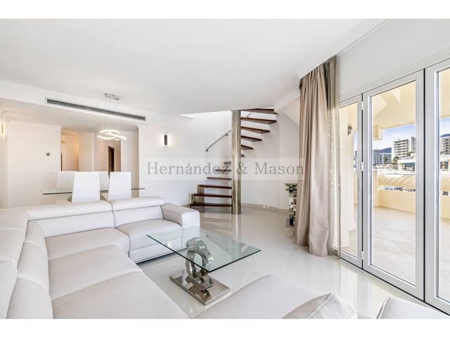 Ático de 3 habitaciones en Puerto Marina, Benalmádena en venta con piscina garaje - 1.300.000 € (Ref: 7879833)