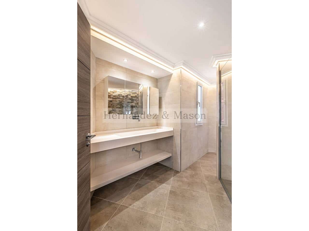 3 soverom Penthouse til salgs i Benalmadena med svømmebasseng garasje - € 1 300 000 (Ref: 7879833)