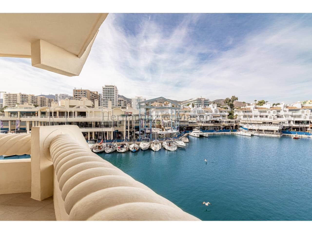 3 soverom Penthouse til salgs i Benalmadena med svømmebasseng garasje - € 1 300 000 (Ref: 7879833)