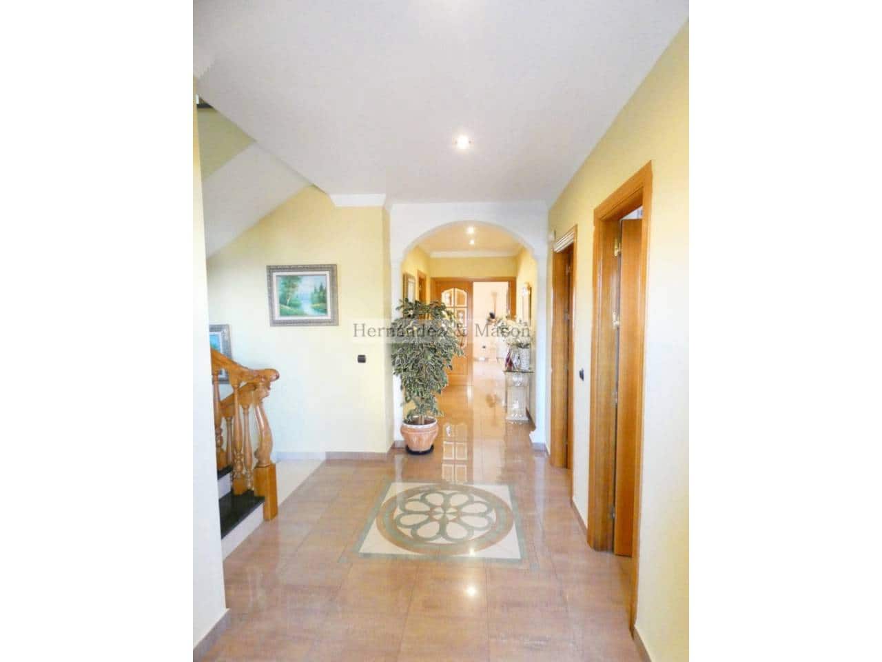 4 chambre Villa/Maison à vendre à Benalmadena avec piscine garage - 1 650 000 € (Ref: 8359173)