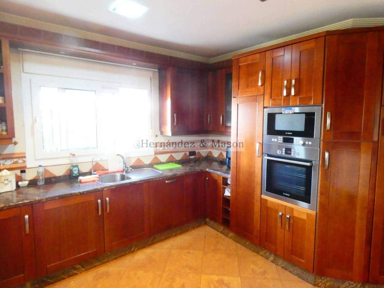 4 chambre Villa/Maison à vendre à Benalmadena avec piscine garage - 1 650 000 € (Ref: 8359173)