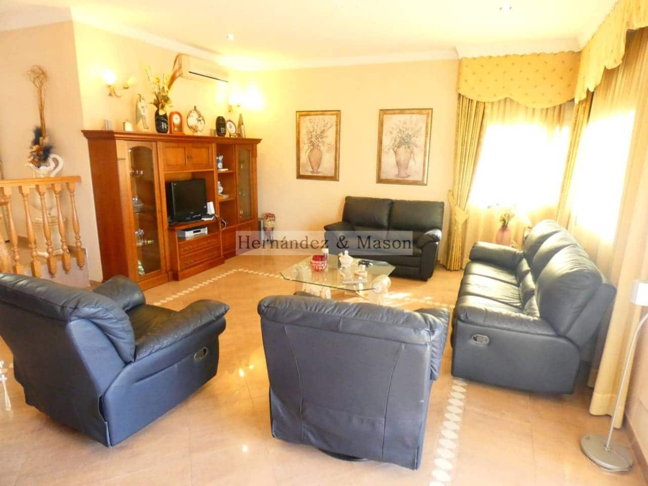 4 chambre Villa/Maison à vendre à Benalmadena avec piscine garage - 1 650 000 € (Ref: 8359173)