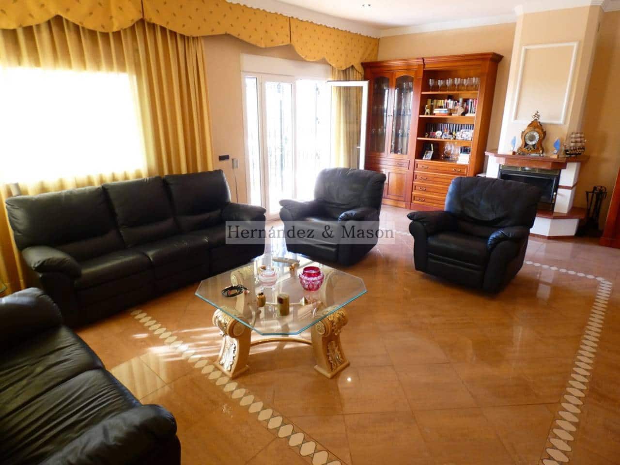 4 chambre Villa/Maison à vendre à Benalmadena avec piscine garage - 1 650 000 € (Ref: 8359173)