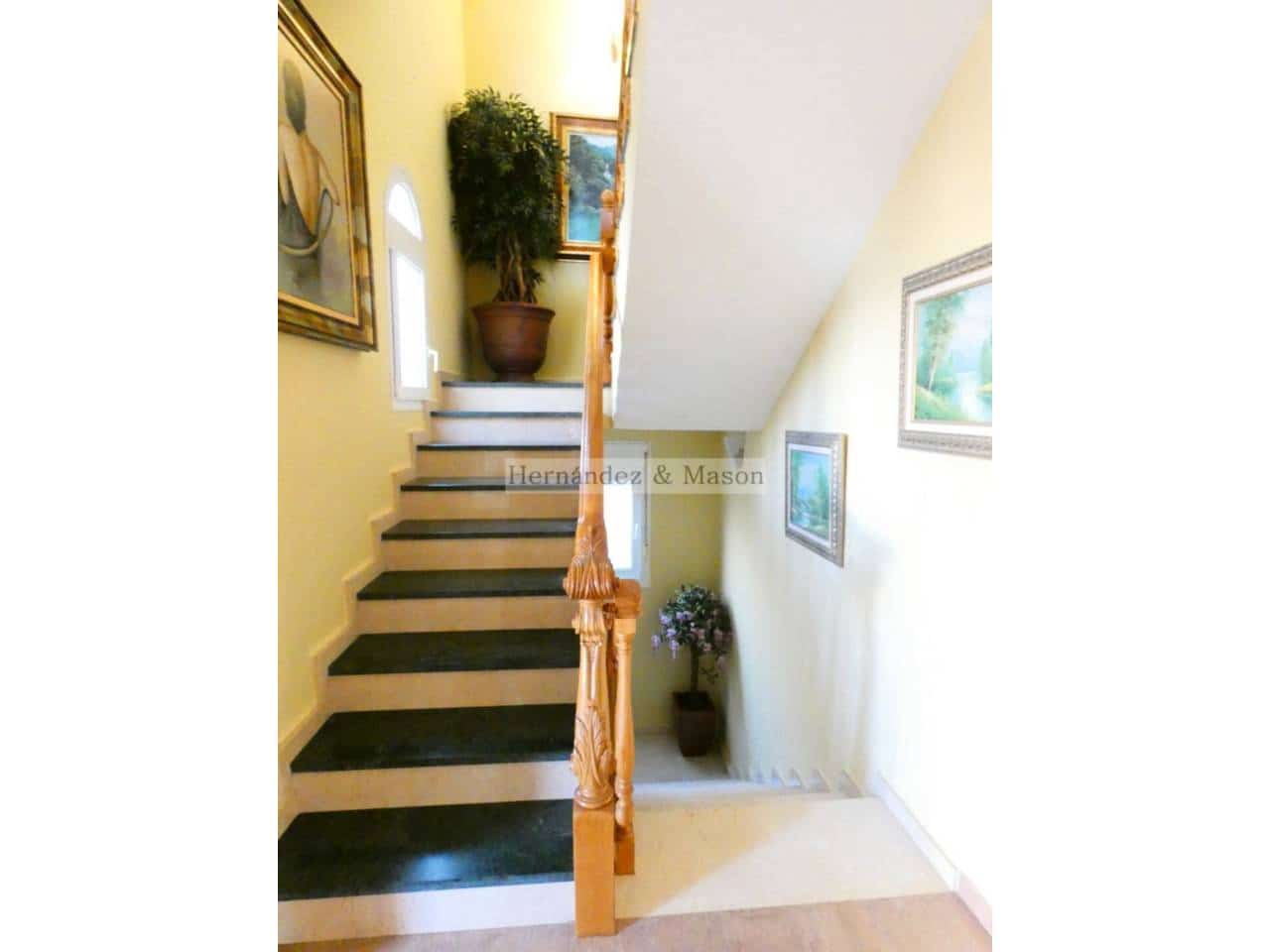 4 chambre Villa/Maison à vendre à Benalmadena avec piscine garage - 1 650 000 € (Ref: 8359173)