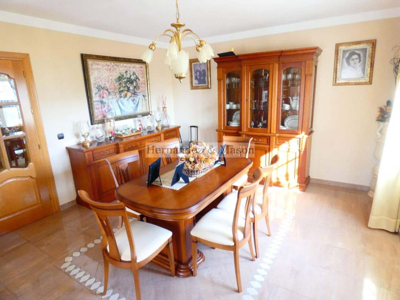 4 chambre Villa/Maison à vendre à Benalmadena avec piscine garage - 1 650 000 € (Ref: 8359173)