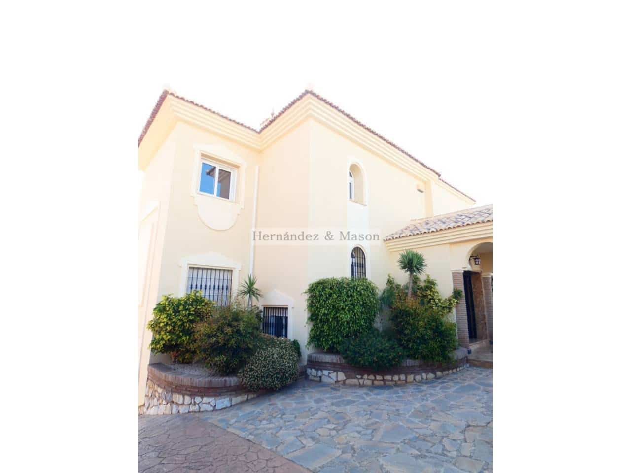 4 chambre Villa/Maison à vendre à Benalmadena avec piscine garage - 1 650 000 € (Ref: 8359173)