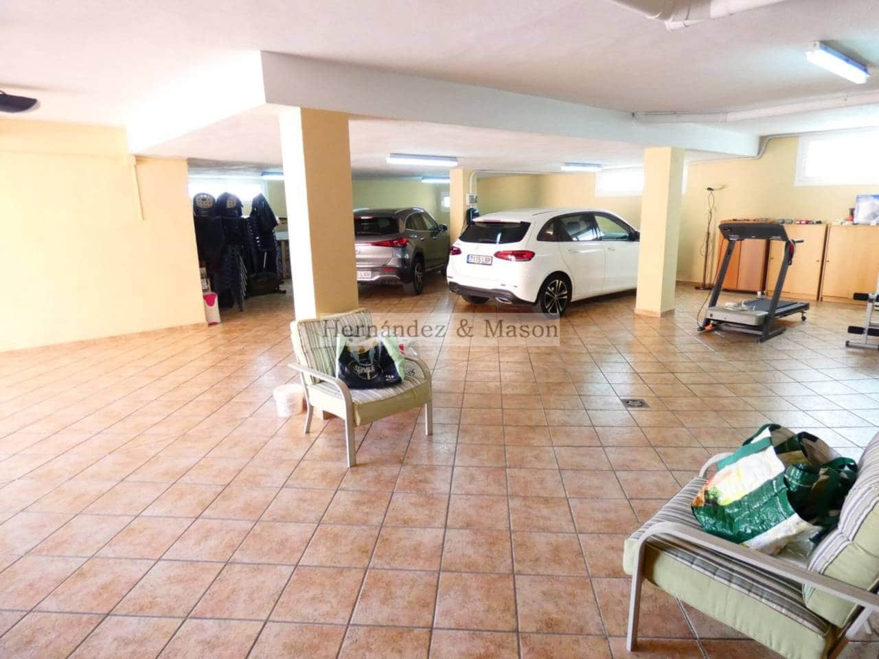 4 chambre Villa/Maison à vendre à Benalmadena avec piscine garage - 1 650 000 € (Ref: 8359173)