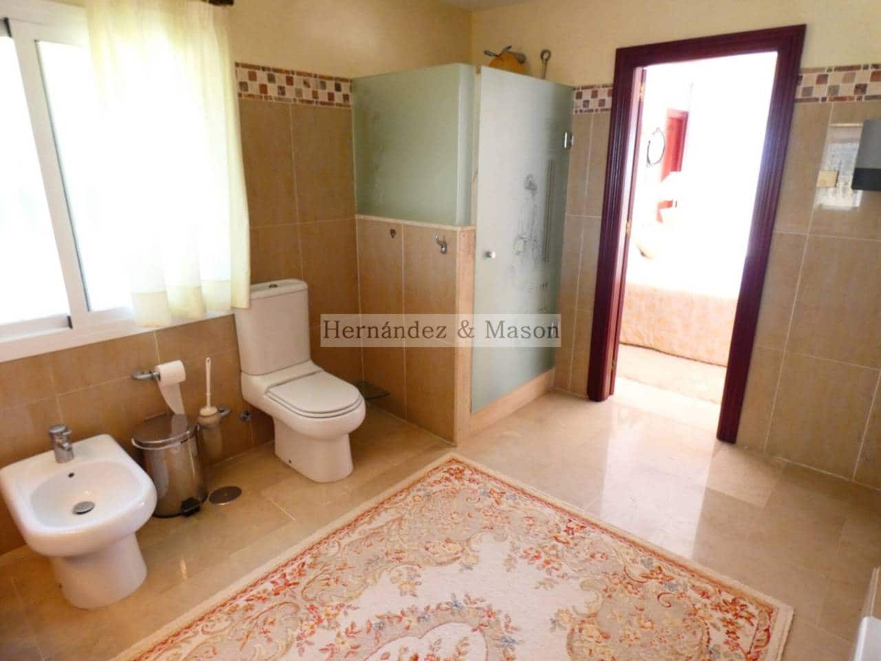 7 sypialnia Willa na sprzedaż w Torrequebrada z basenem garażem - 2 195 000 € (Ref: 8359176)