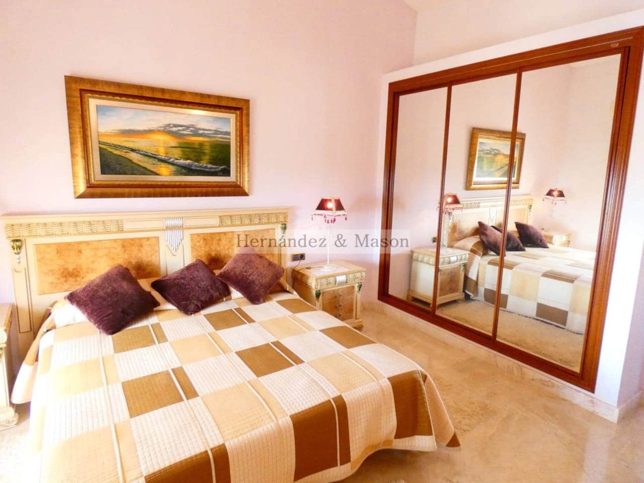 7 sypialnia Willa na sprzedaż w Torrequebrada z basenem garażem - 2 195 000 € (Ref: 8359176)