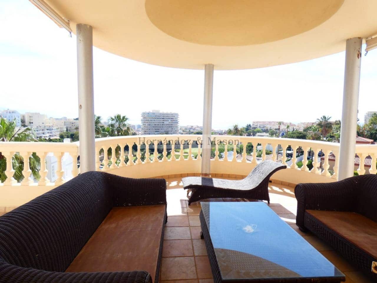 7 sypialnia Willa na sprzedaż w Torrequebrada z basenem garażem - 2 195 000 € (Ref: 8359176)